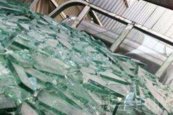 夾層玻璃的收購